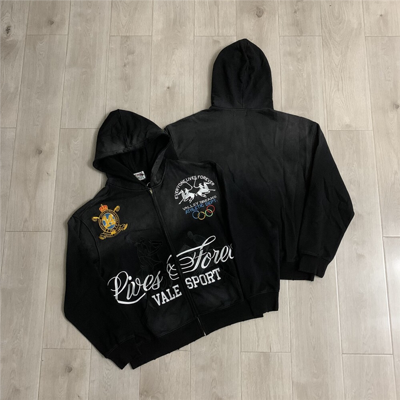 VALEFOREVER Black Vintage Crest Graphic Zip Up Hoodie