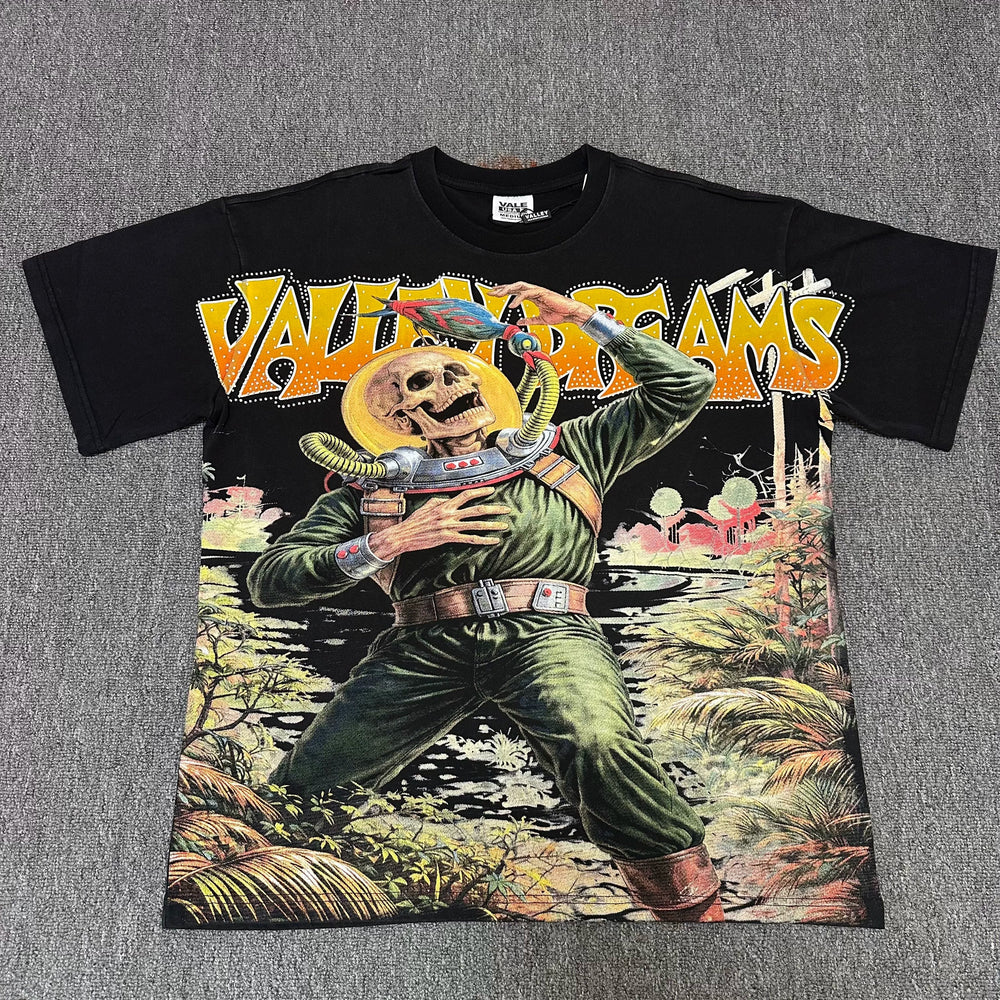 VALEFOREVER Black Skeleton Astronaut Retro Graphic Short Sleeve Tee