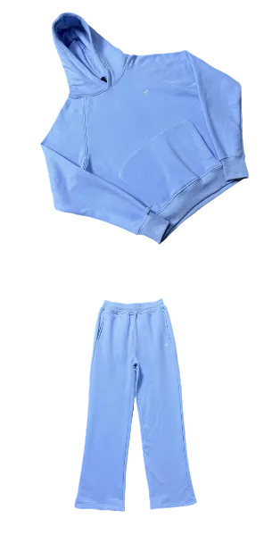 6PM Sky‑Blue Minimal Small‑Logo Cropped Hoodie & Wide‑Leg Sweatpants Street‑Wear Two‑Piece Set
